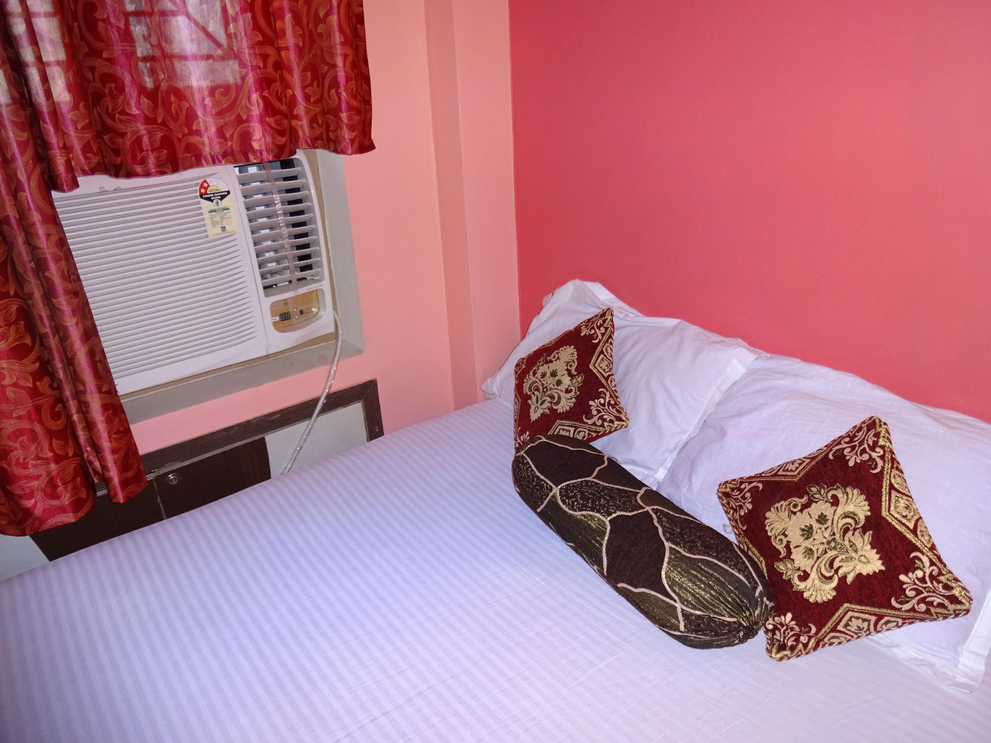 גאיה Hotel Viraat Inn מראה חיצוני תמונה