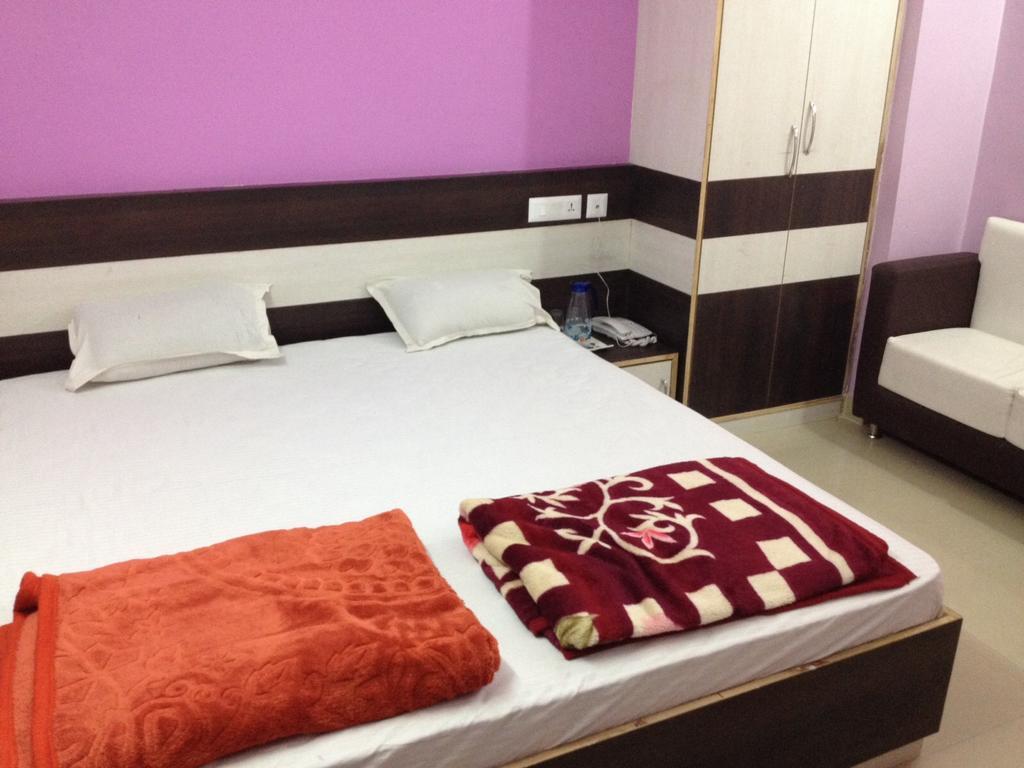 גאיה Hotel Viraat Inn מראה חיצוני תמונה