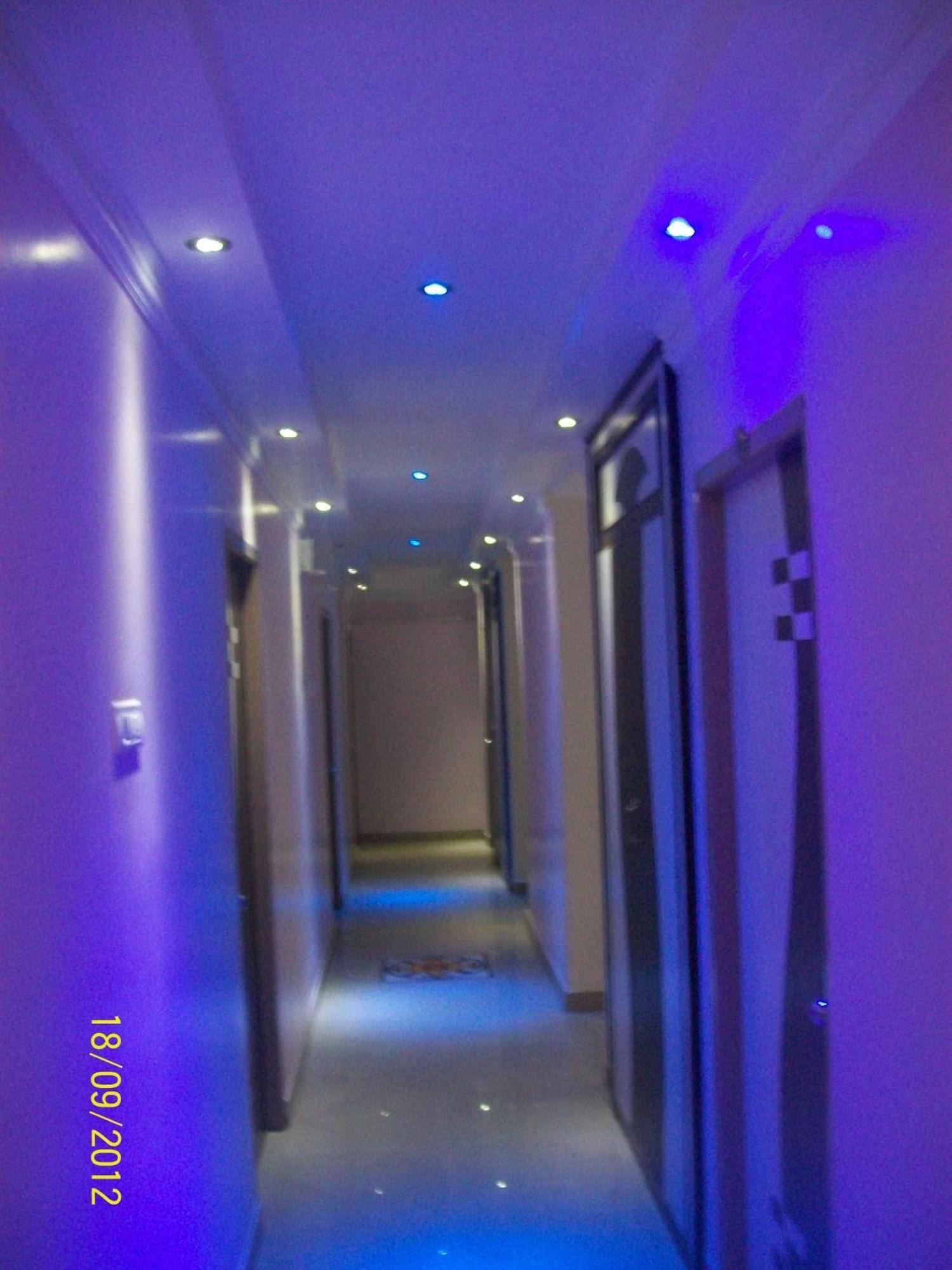 גאיה Hotel Viraat Inn מראה חיצוני תמונה