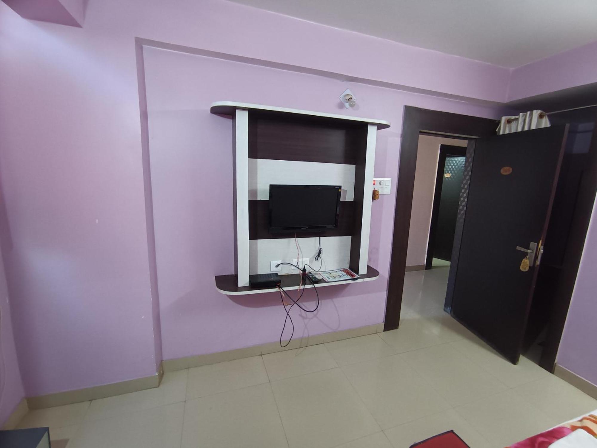 גאיה Hotel Viraat Inn מראה חיצוני תמונה