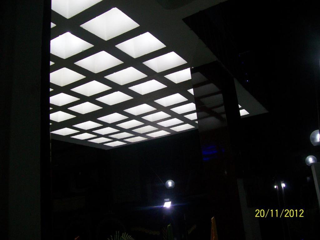 גאיה Hotel Viraat Inn מראה חיצוני תמונה