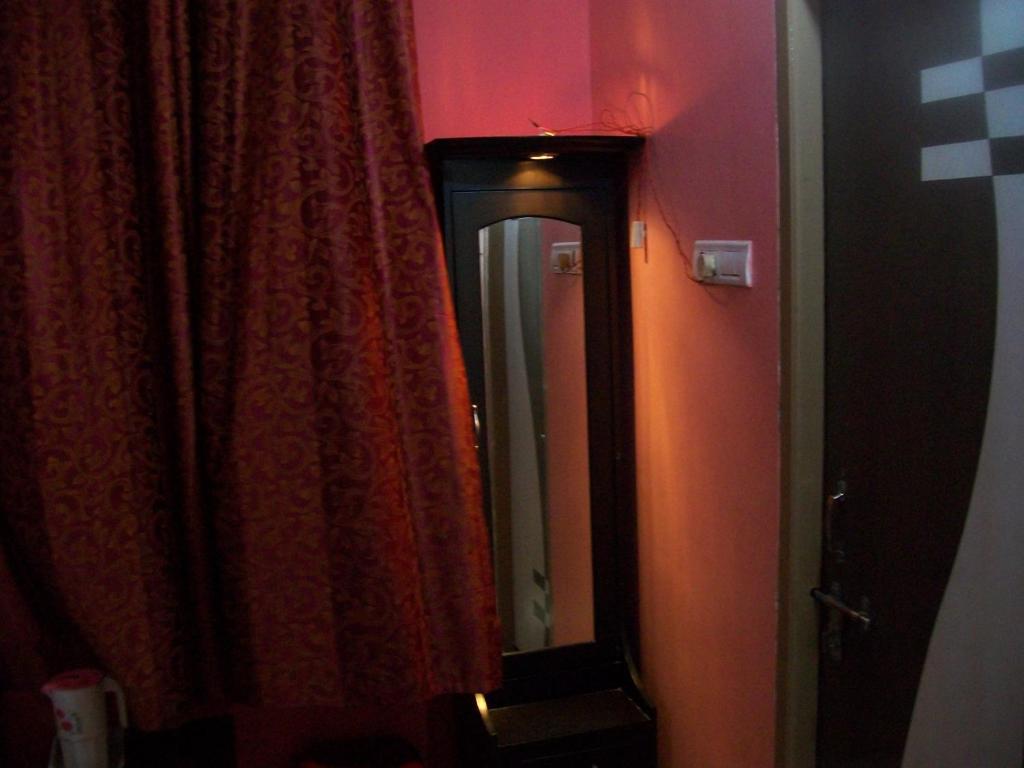 גאיה Hotel Viraat Inn מראה חיצוני תמונה