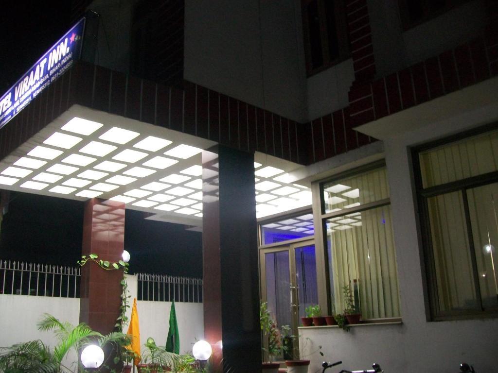 גאיה Hotel Viraat Inn מראה חיצוני תמונה