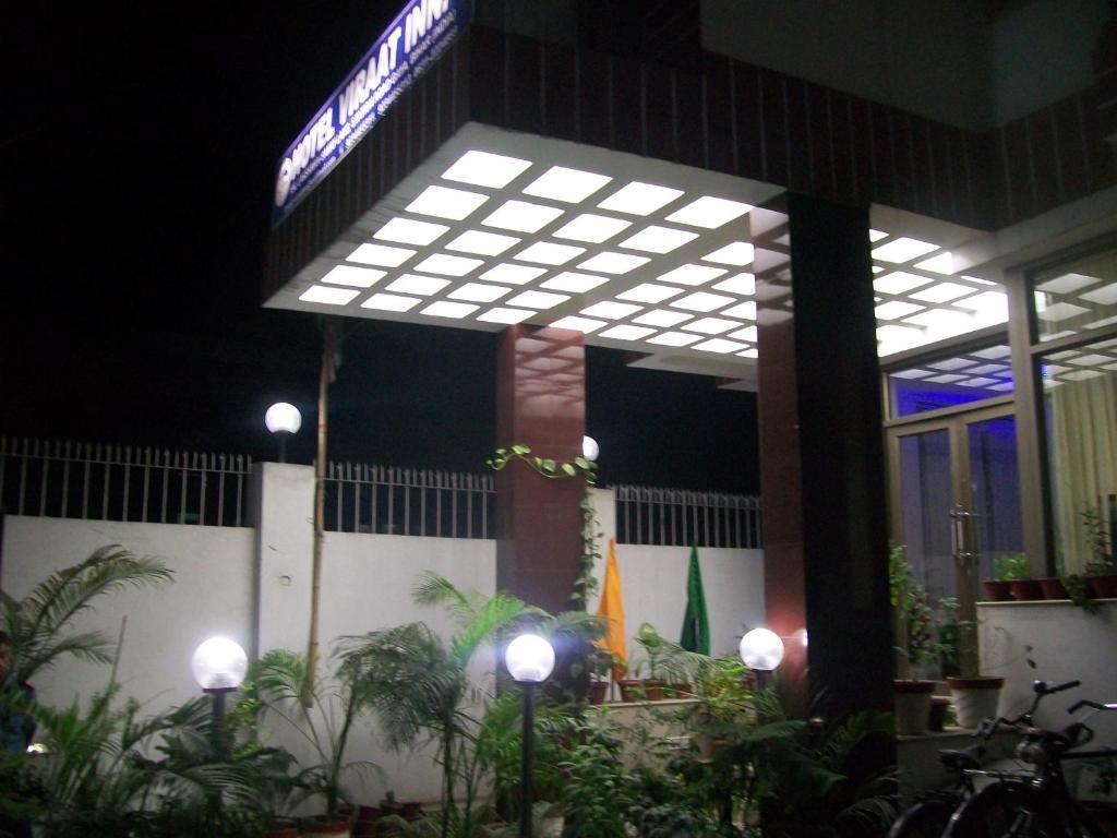 גאיה Hotel Viraat Inn מראה חיצוני תמונה