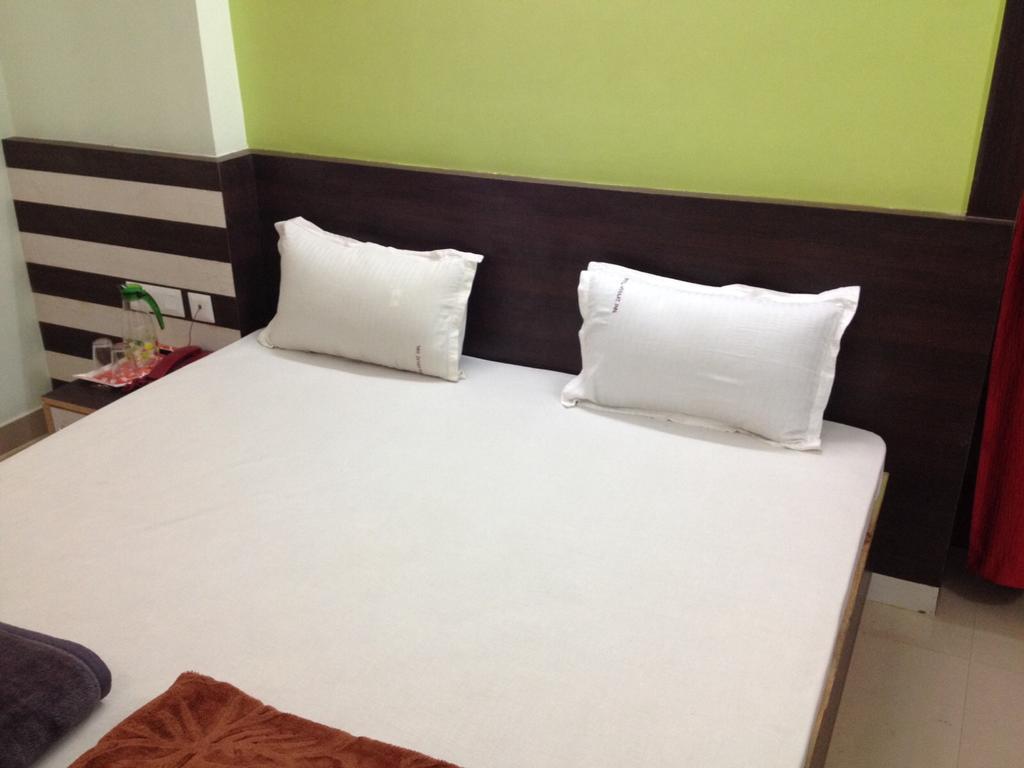 גאיה Hotel Viraat Inn מראה חיצוני תמונה